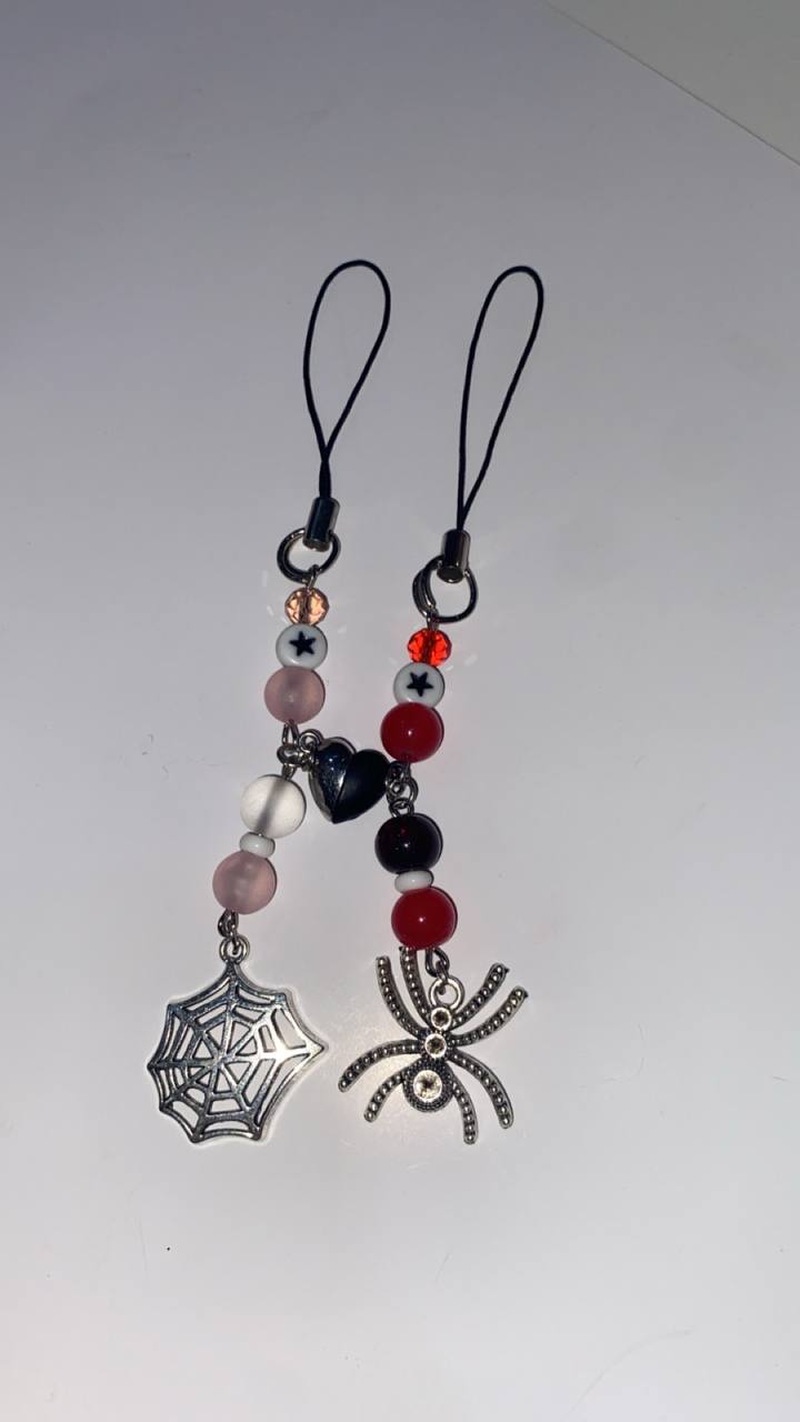 Spider-Man Bff Phone Charm - Image 2